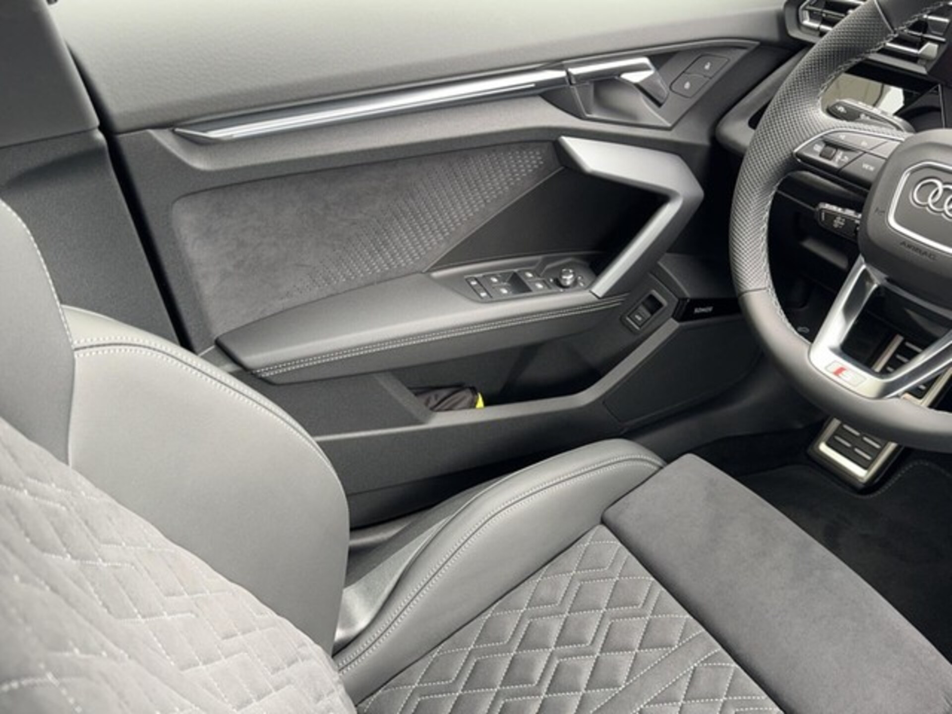 Audi A3 Limousine S line