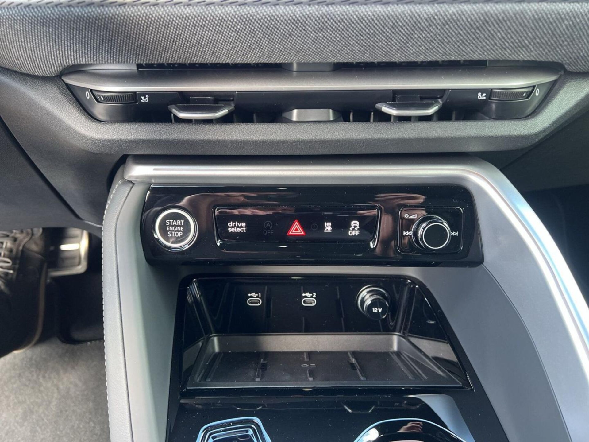 Audi Q5 Sportback edition one