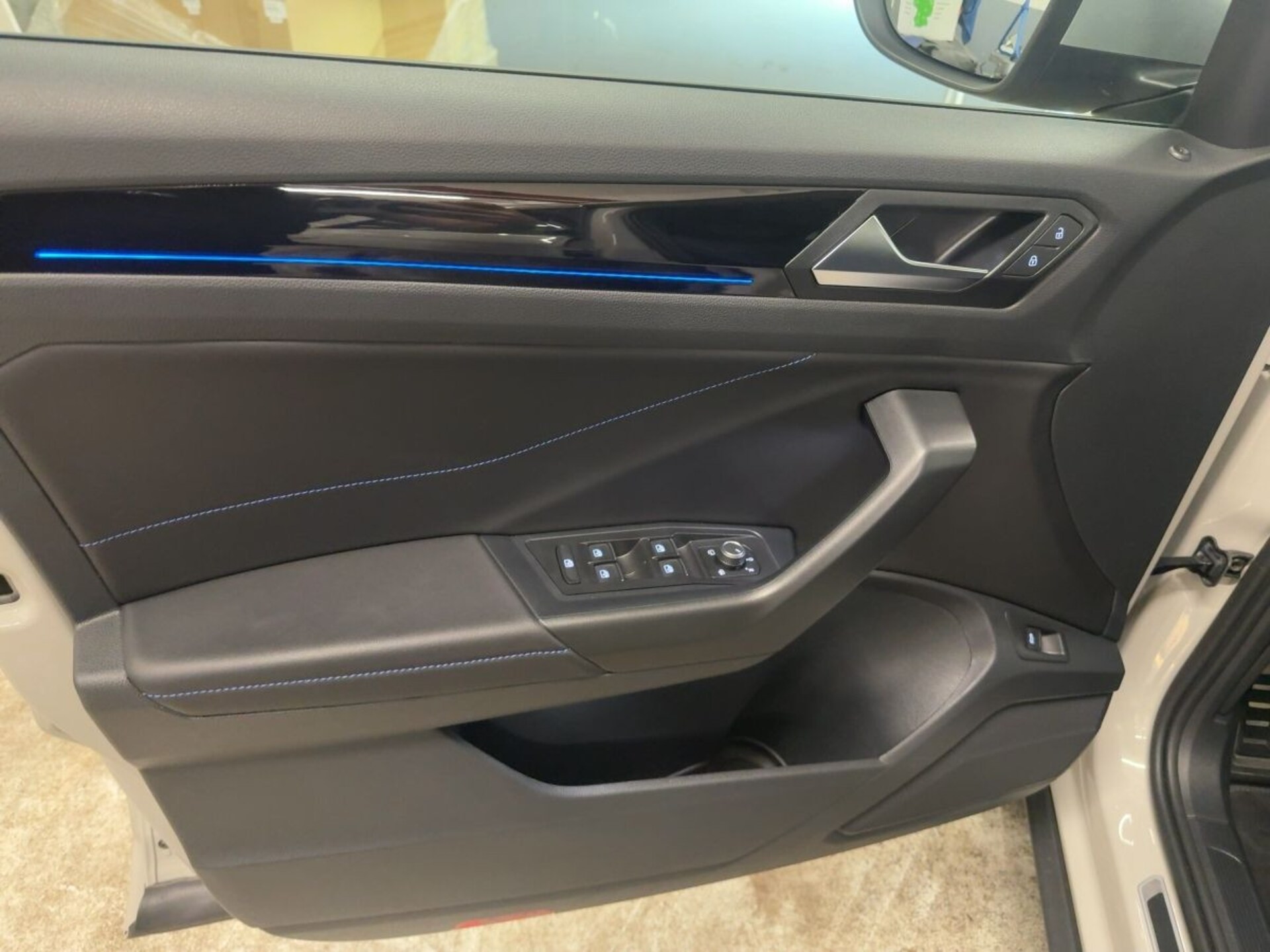 Volkswagen T-Roc R