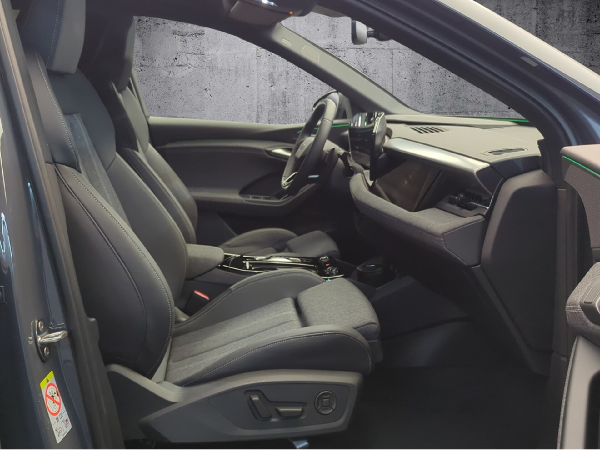 Audi Q6 SUV e-tron