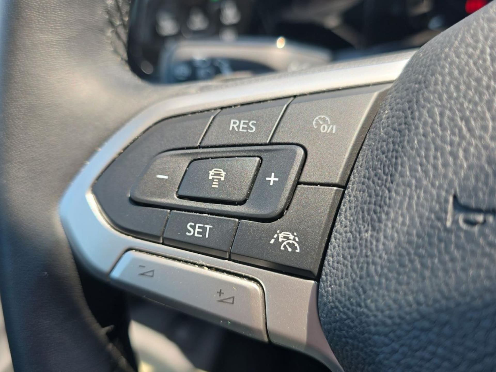 Volkswagen Golf Style