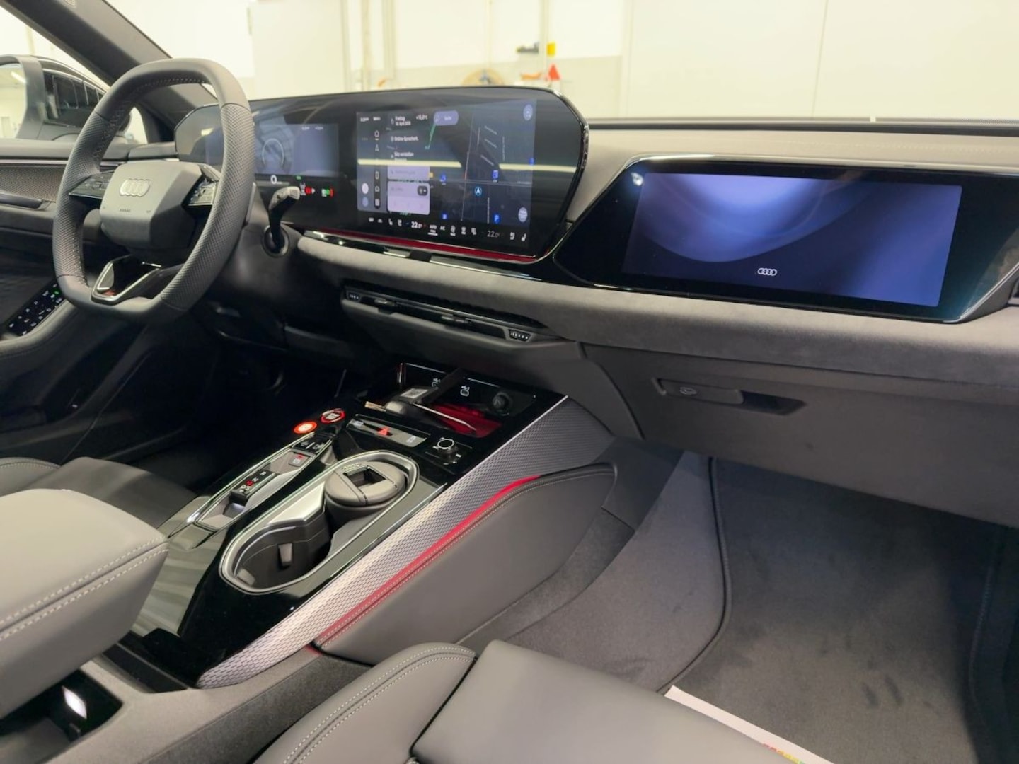 Bild über Audi A6 Avant TDI quattro 220 kW S tronic - für weitere Informationen kontaktieren Sie den Audi Partner