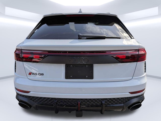 2026 Audi RS Q8 SUV performance