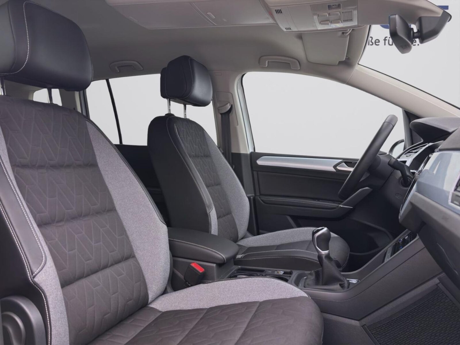 Volkswagen Touran – Bild 17