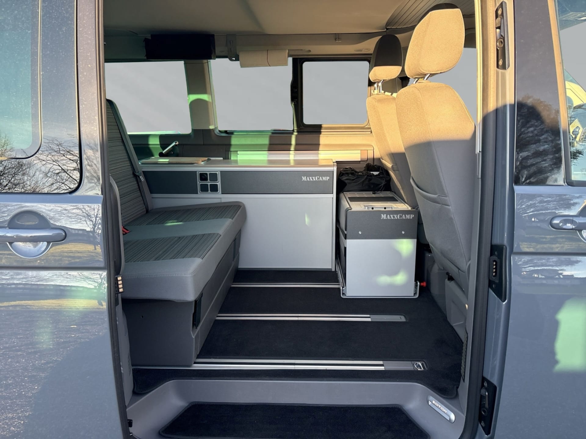 Volkswagen T6.1 California Beach
