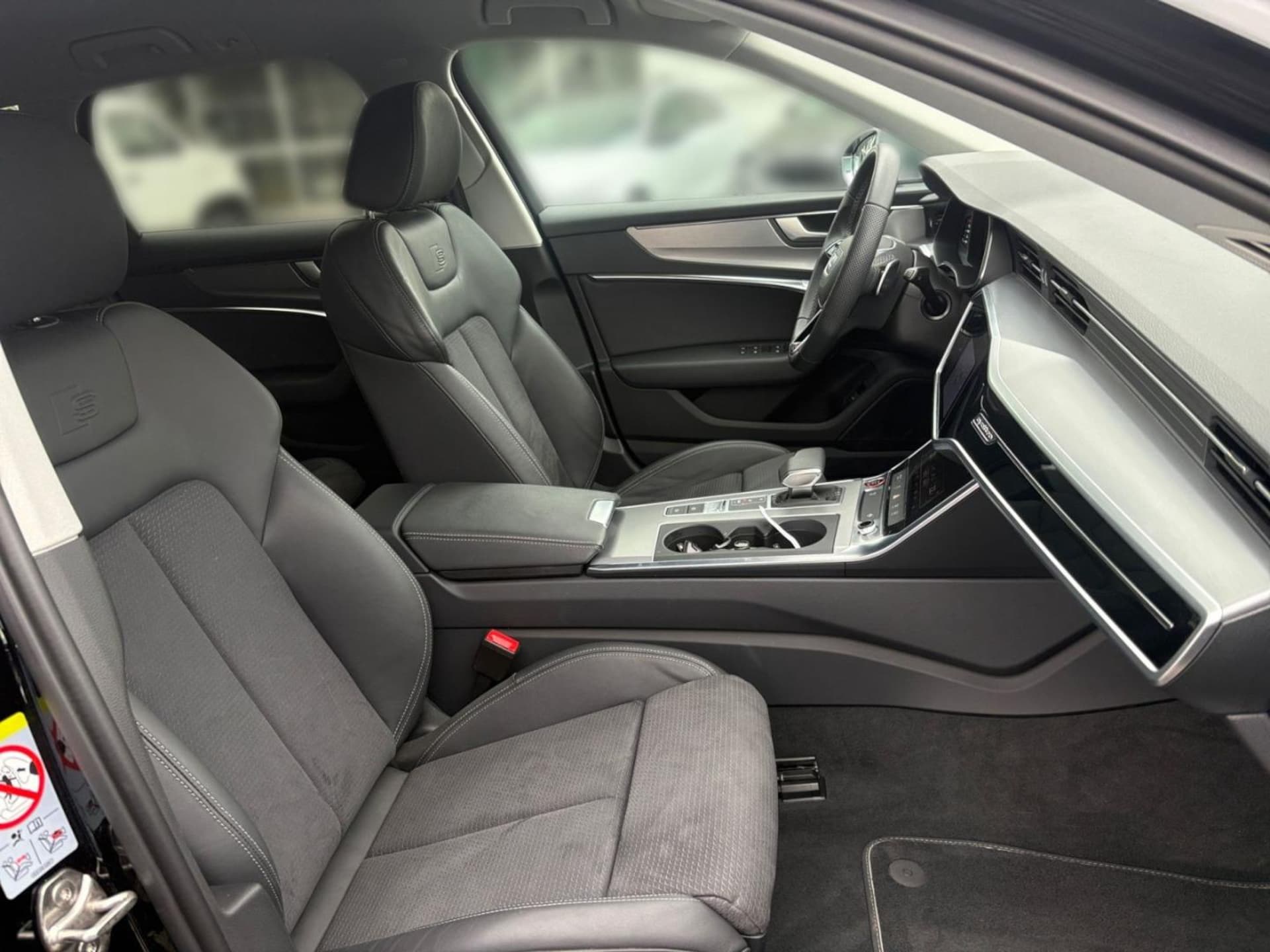 Audi S6 Avant