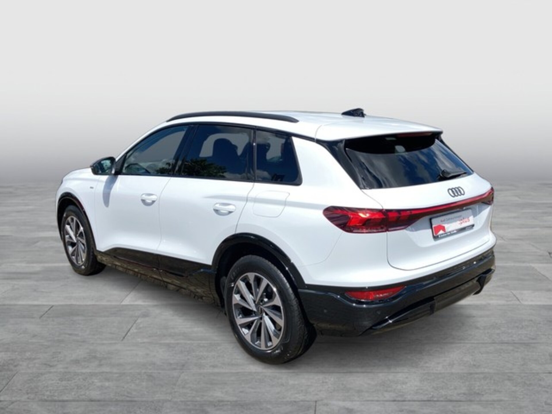 Audi Q6 SUV e-tron