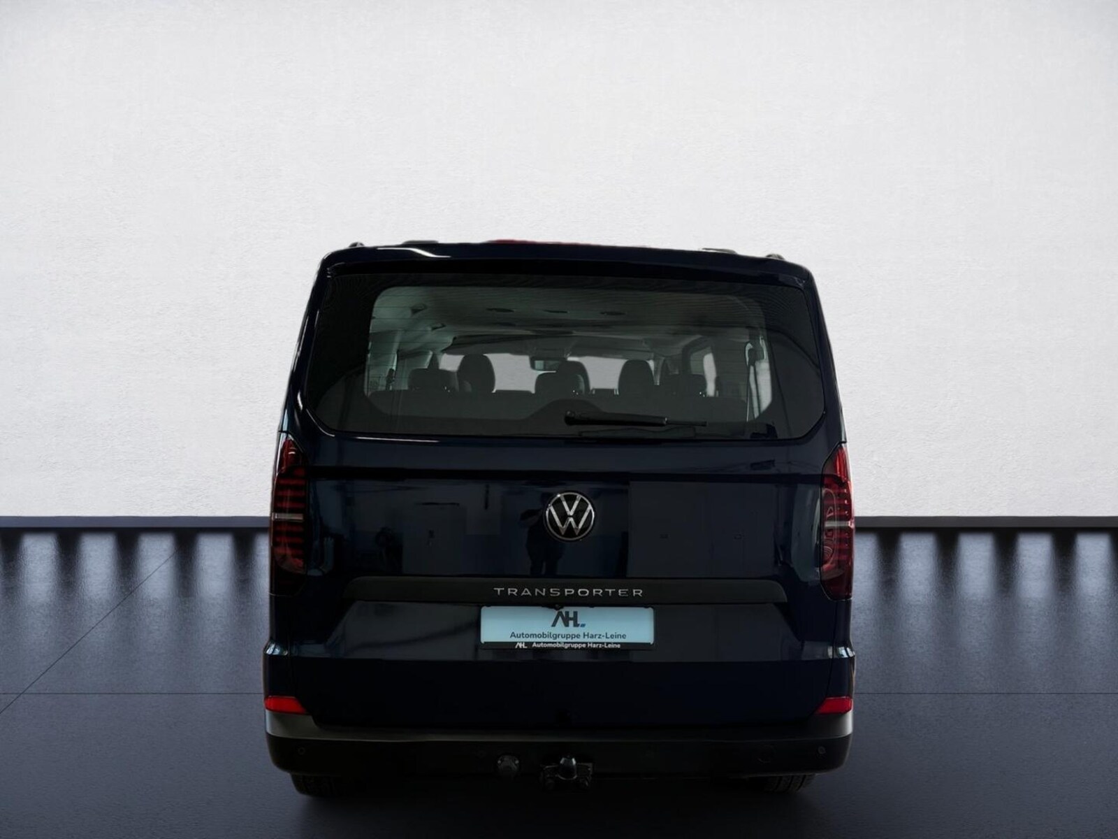 Volkswagen Transporter Kombi langer Radstand – Bild 5