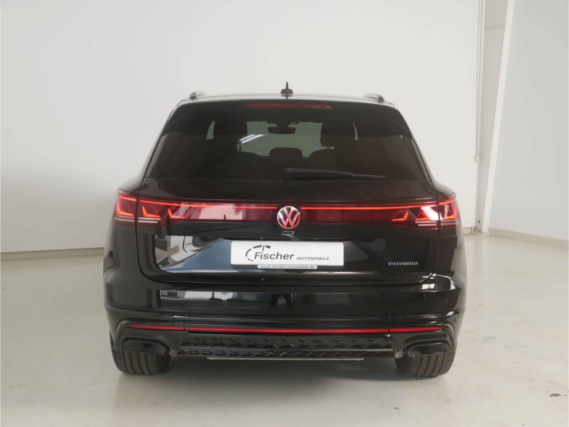 Volkswagen Touareg R