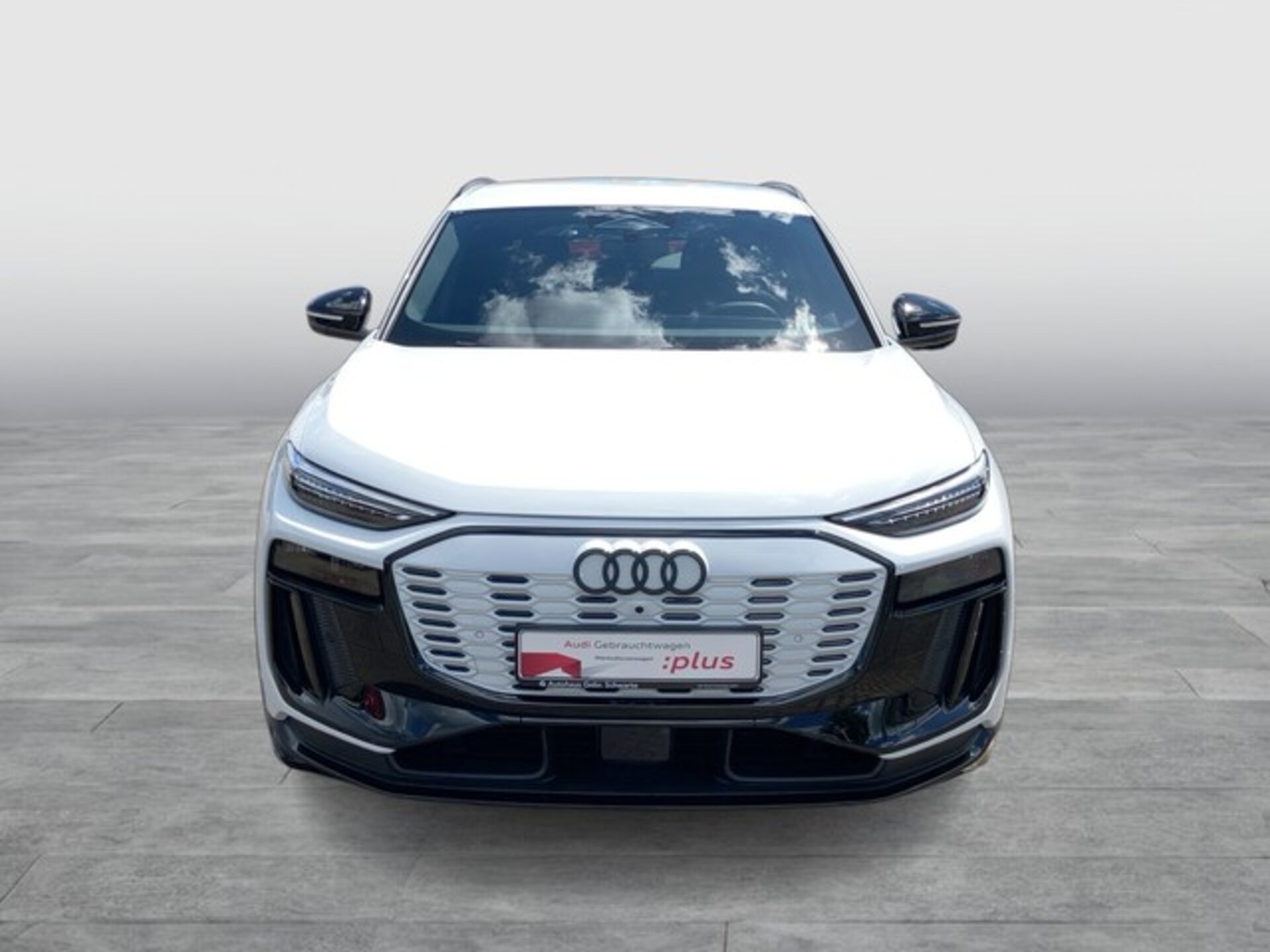 Audi Q6 SUV e-tron