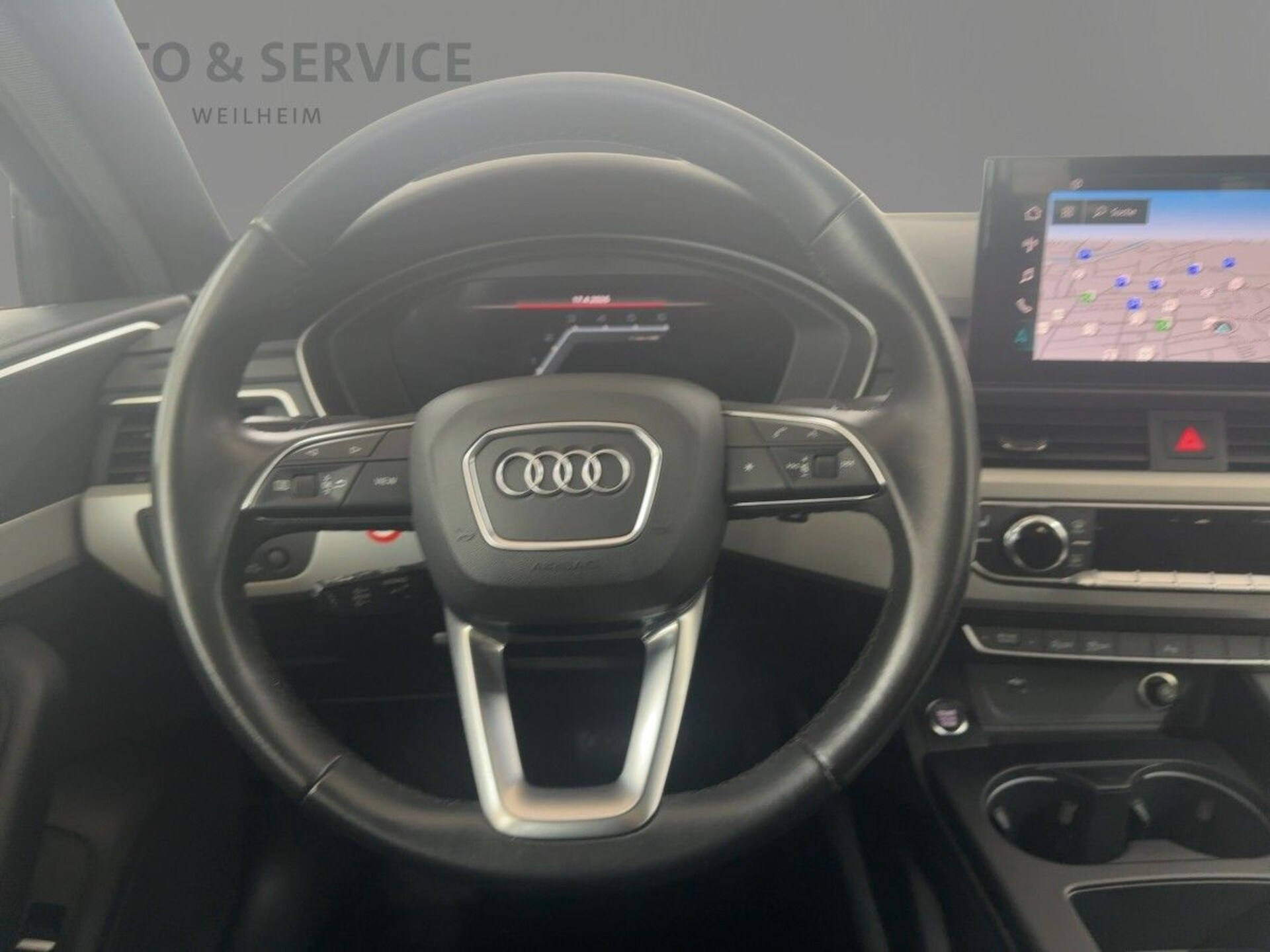 Audi A4 Avant S line