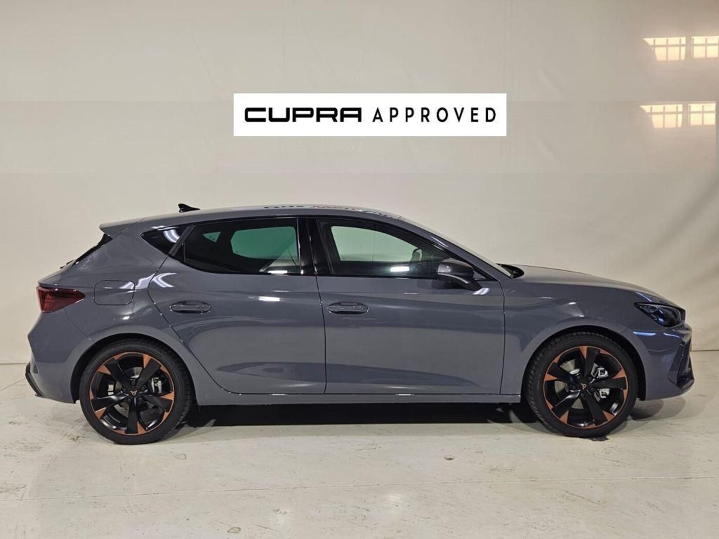 CUPRA Leon León 1.5 TSI e-Hybrid DSG 150 kW (204 CV) — photo 3