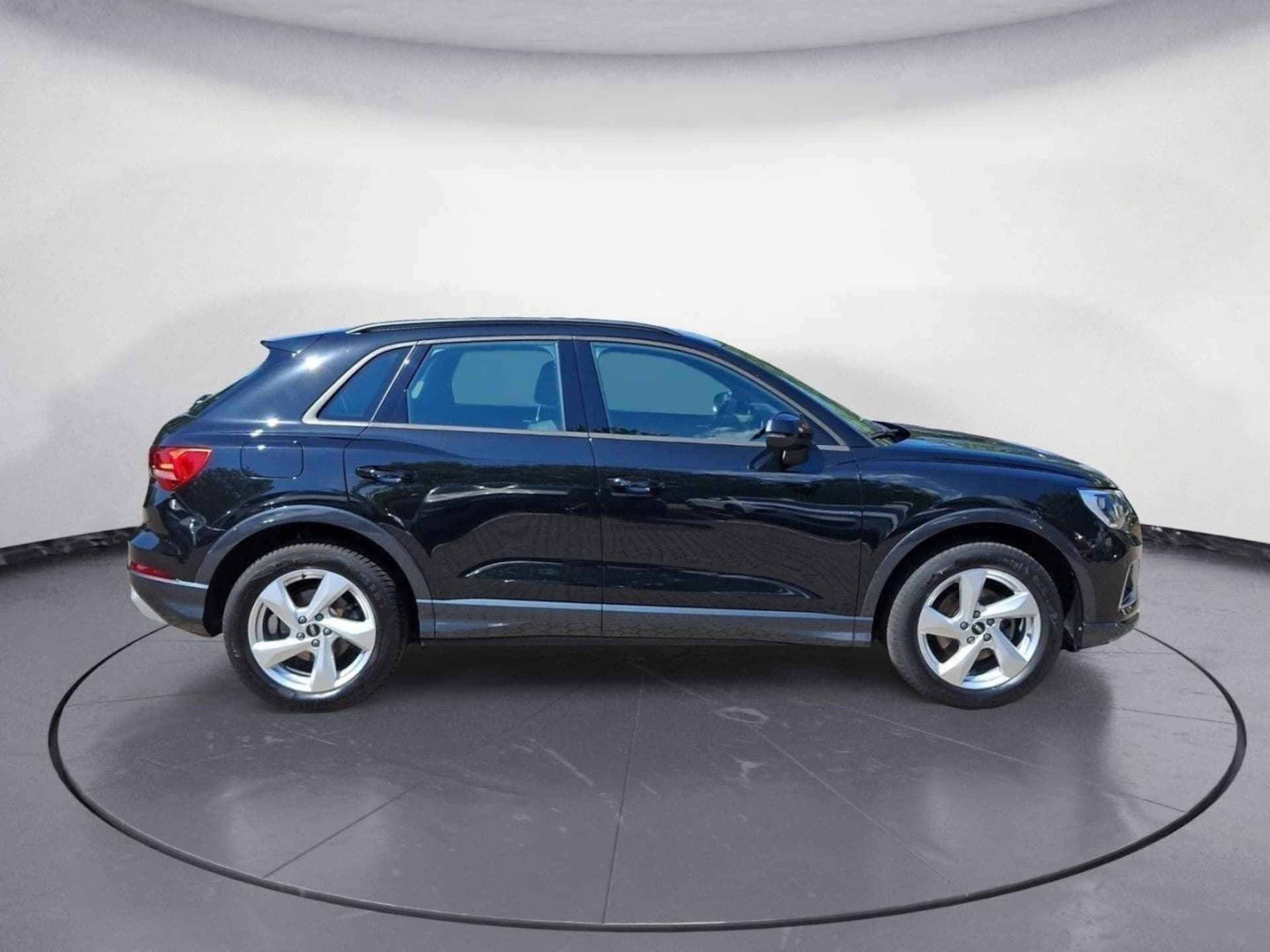 Audi Q3 SUV advanced
