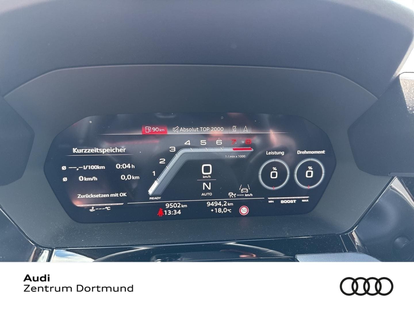 Bild über Audi S3 Sportback TFSI quattro S tronic - für weitere Informationen kontaktieren Sie den Audi Partner