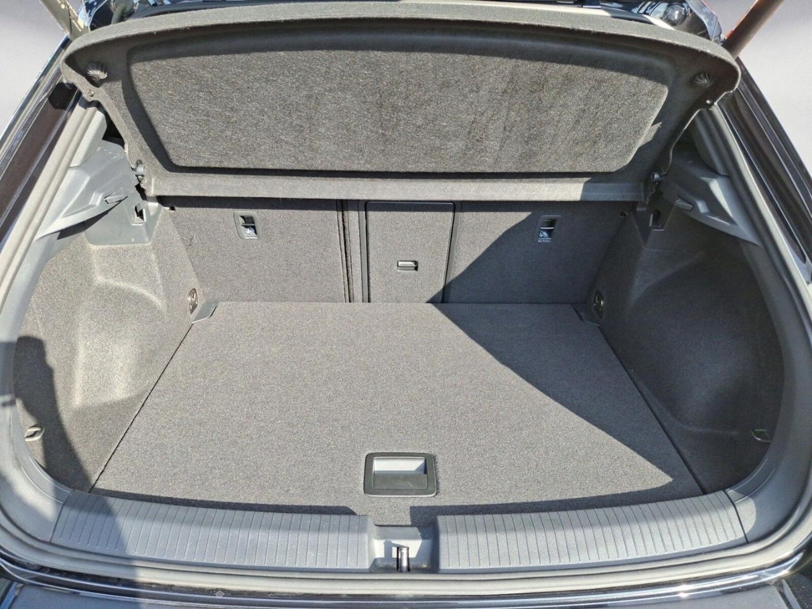 Volkswagen T-Roc – Bild 13