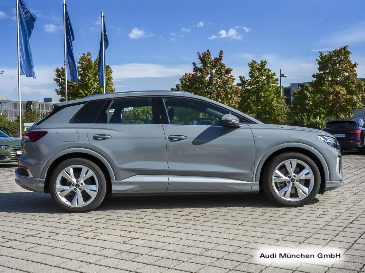 Bild über Audi Q4 e-tron 45 e-tron quattro - für weitere Informationen kontaktieren Sie den Audi Partner