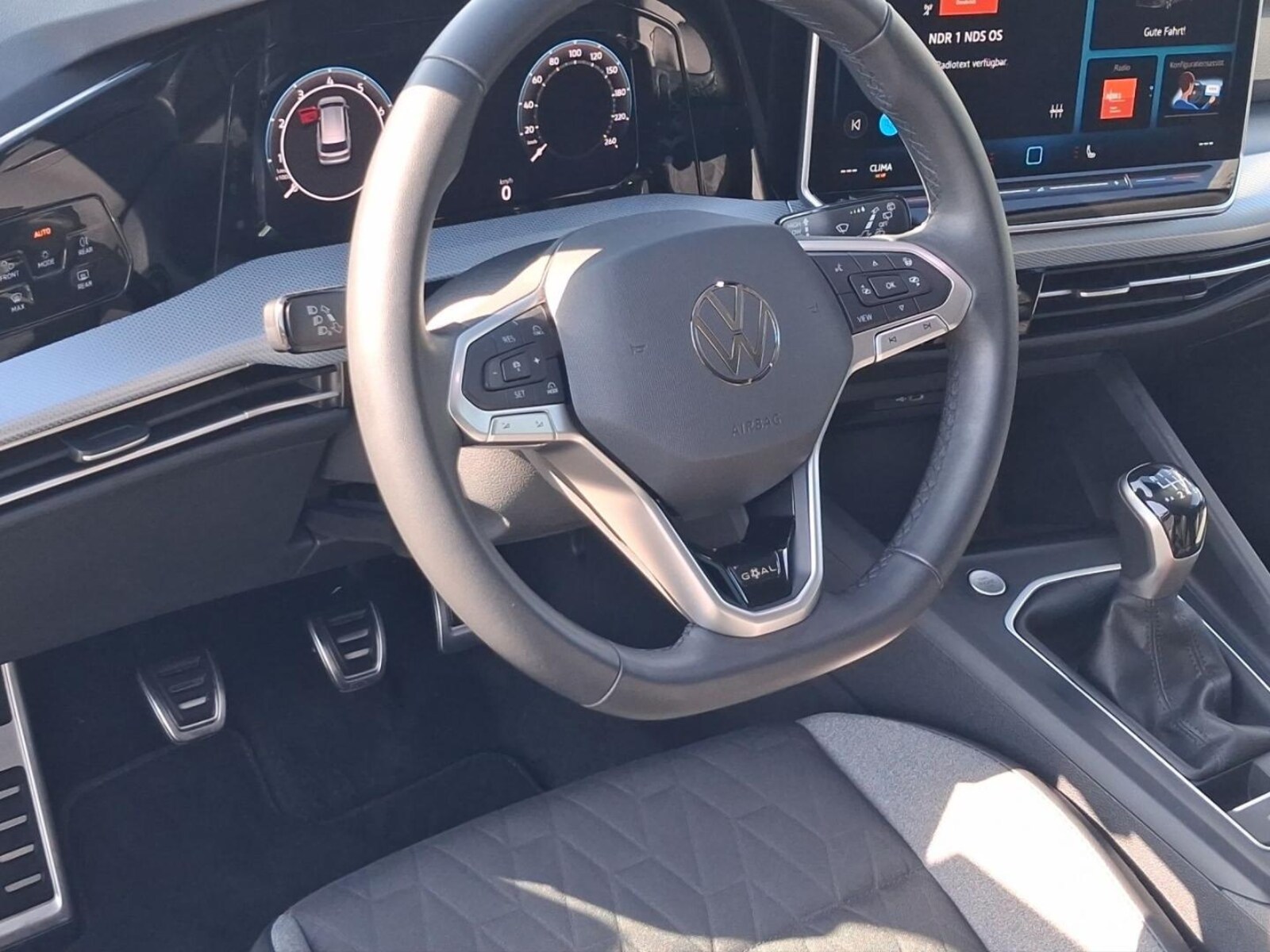 Volkswagen Golf Variant – Bild 12