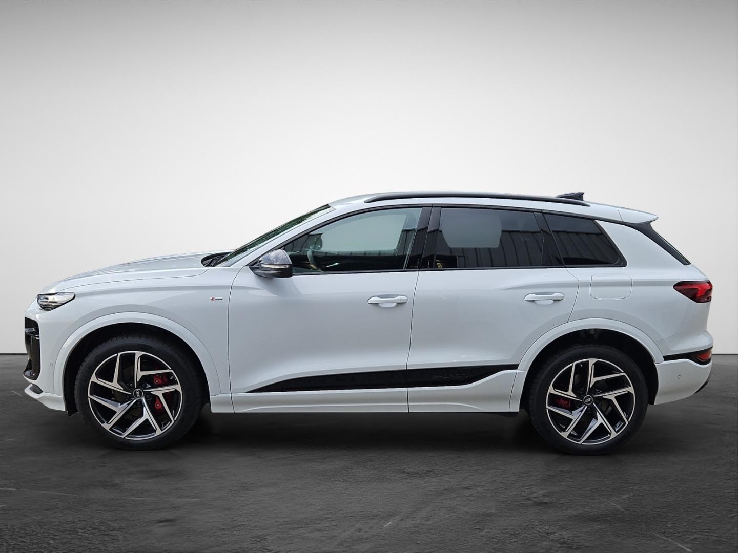 Bild über Audi Q6 SUV e-tron S line business e-tron performance 225 kW - für weitere Informationen kontaktieren Sie den Audi Partner