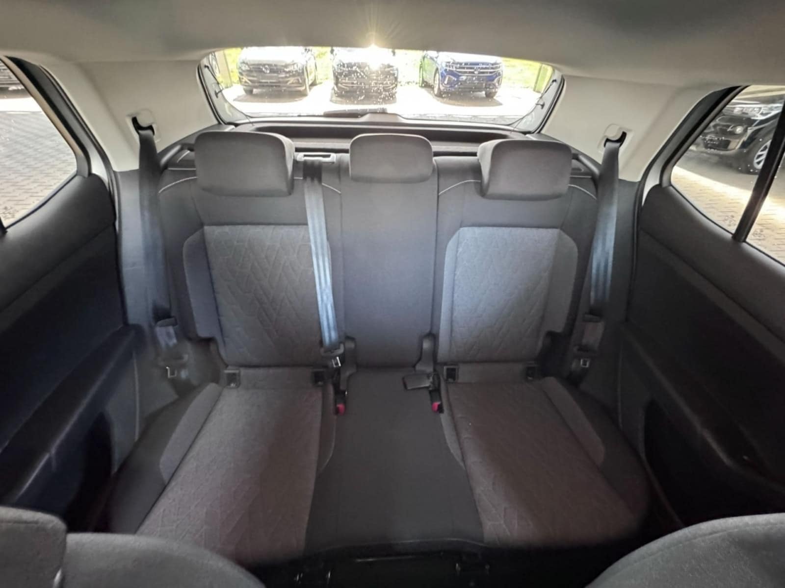 Volkswagen T-Cross – Bild 9