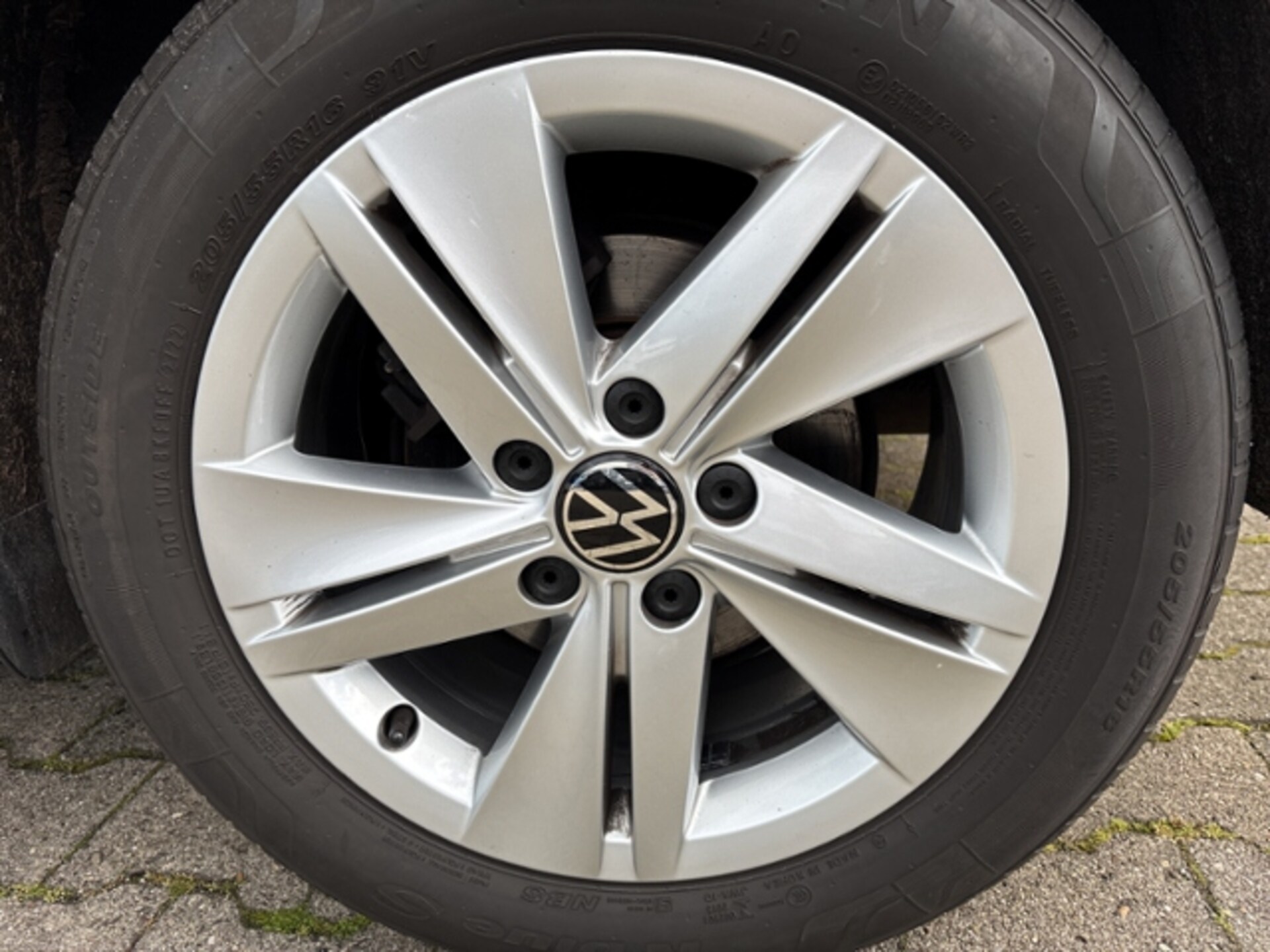 Volkswagen Golf Variant Life
