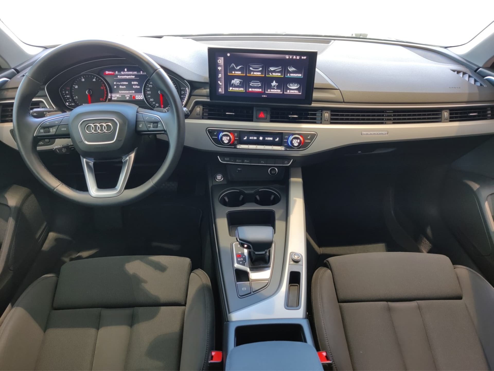 Audi A4 Avant S line