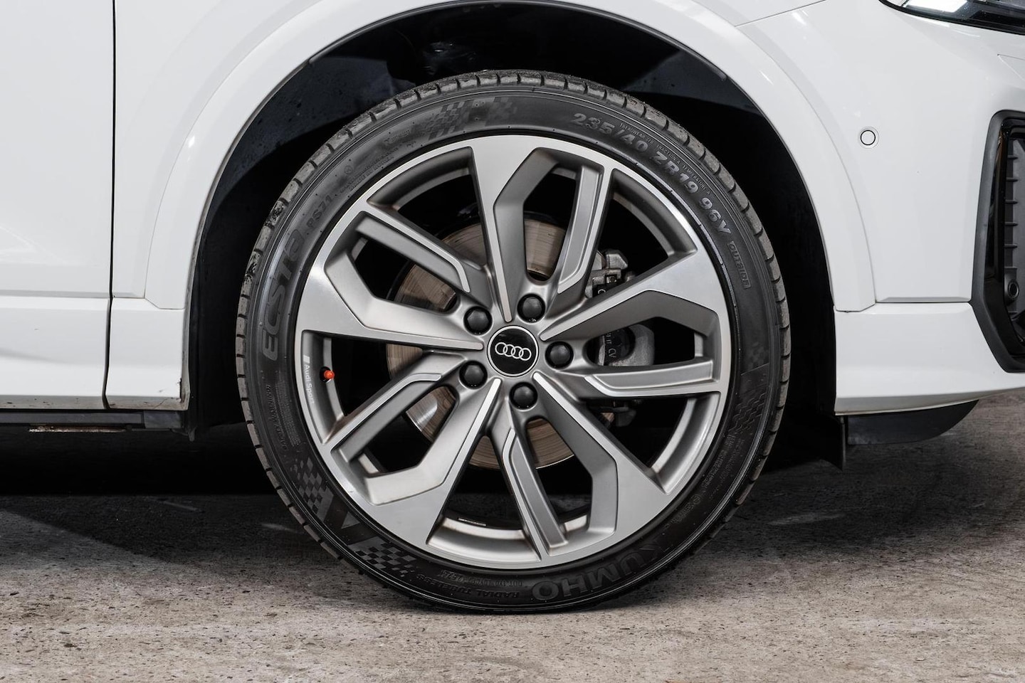 Image about Audi Q2 40 TFSI quattro