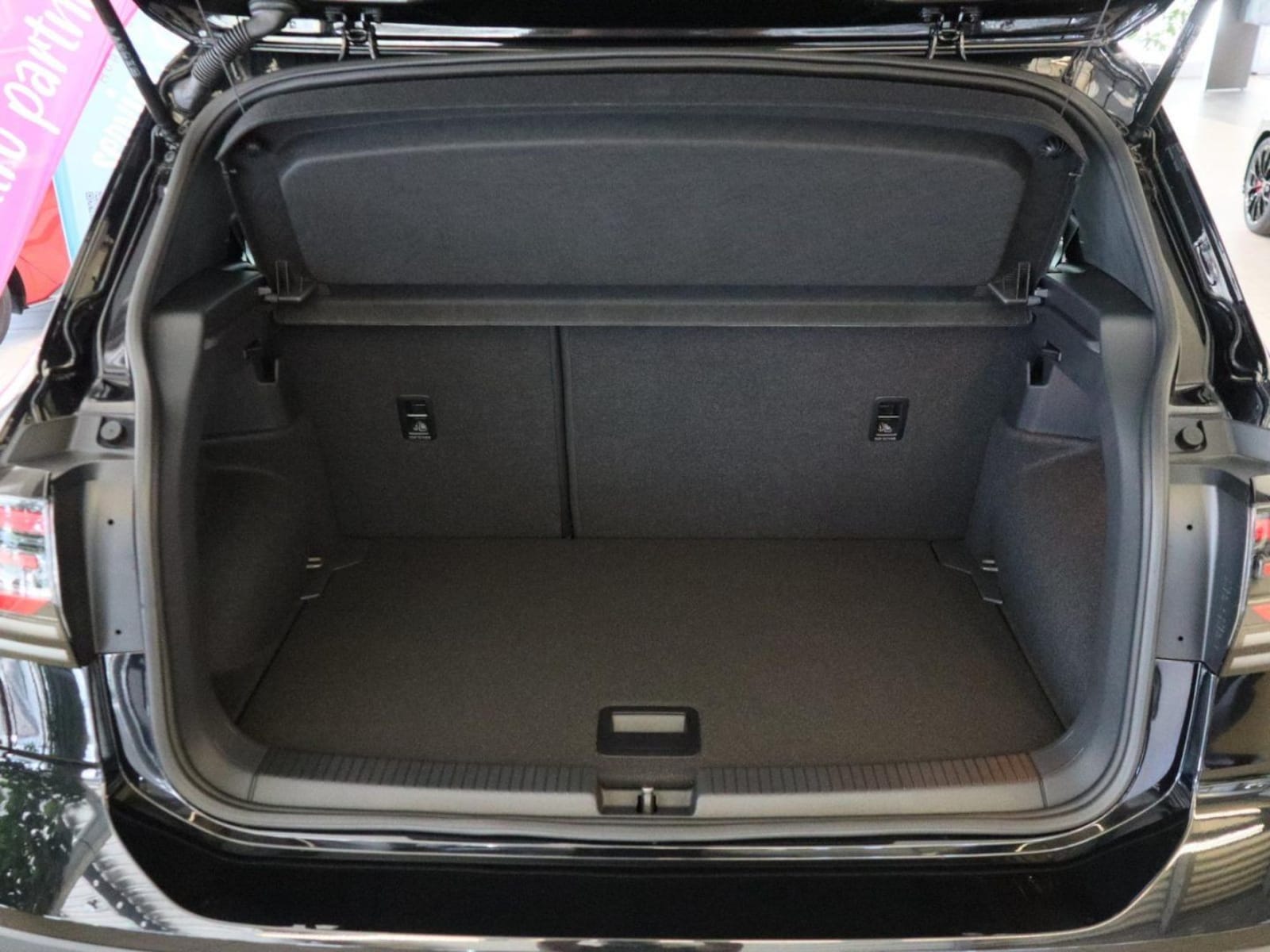 Volkswagen T-Cross – Bild 11