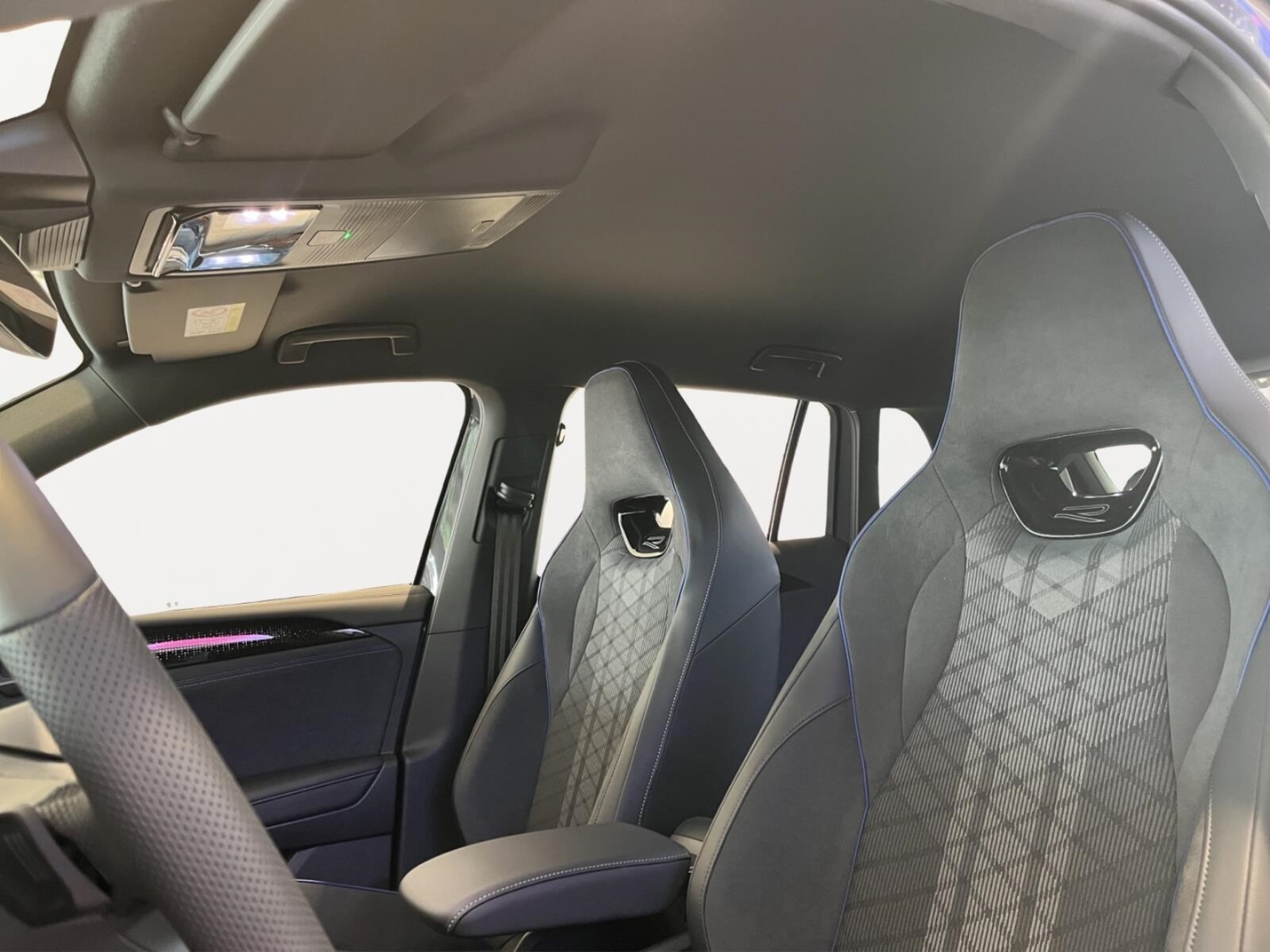 Volkswagen Tiguan – Bild 11