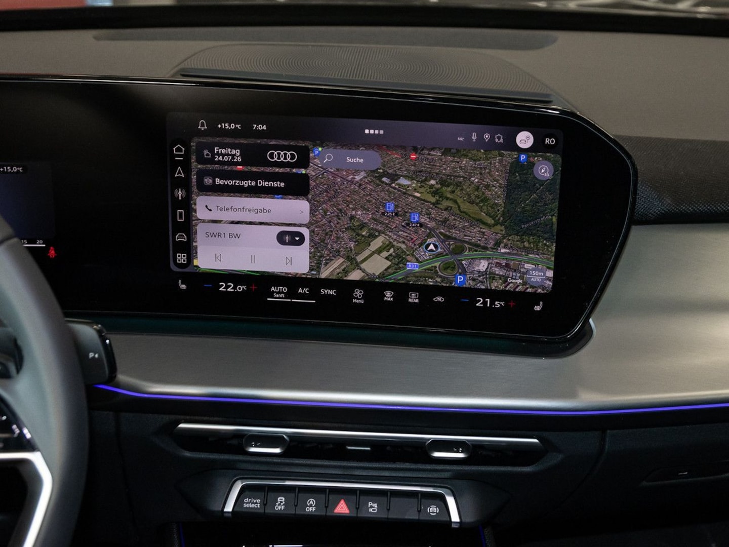 Bild über Audi Q3 SUV TFSI 110 kW S tronic - für weitere Informationen kontaktieren Sie den Audi Partner