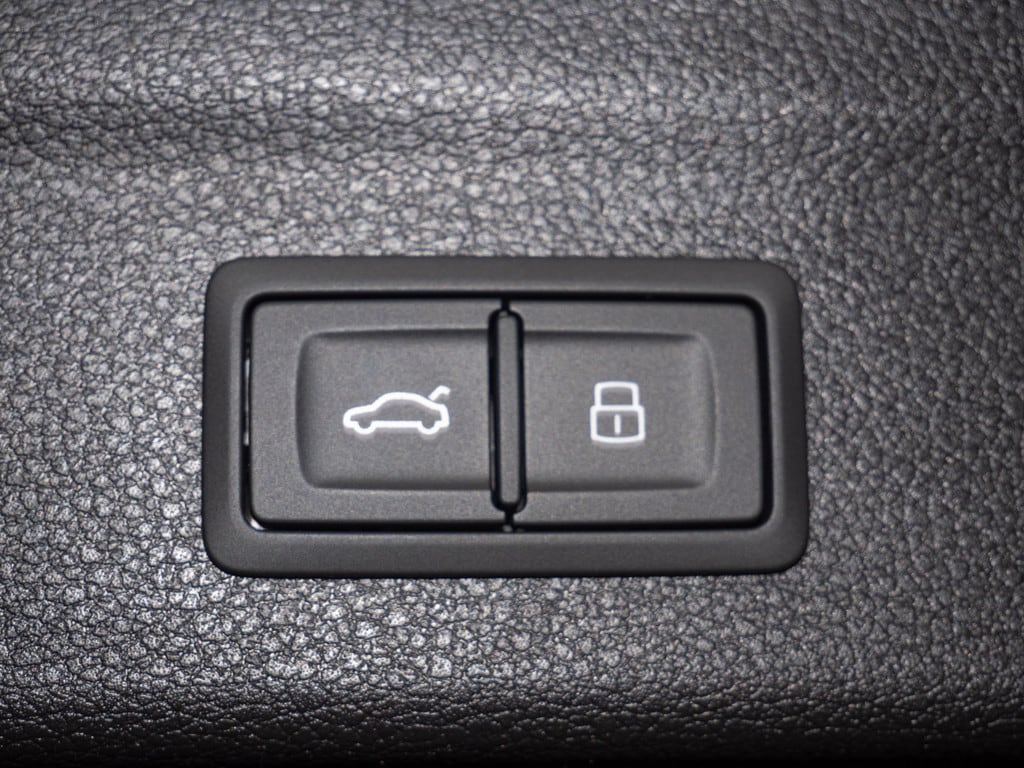Image about Audi Q3 S line 40 TFSI quattro S tronic