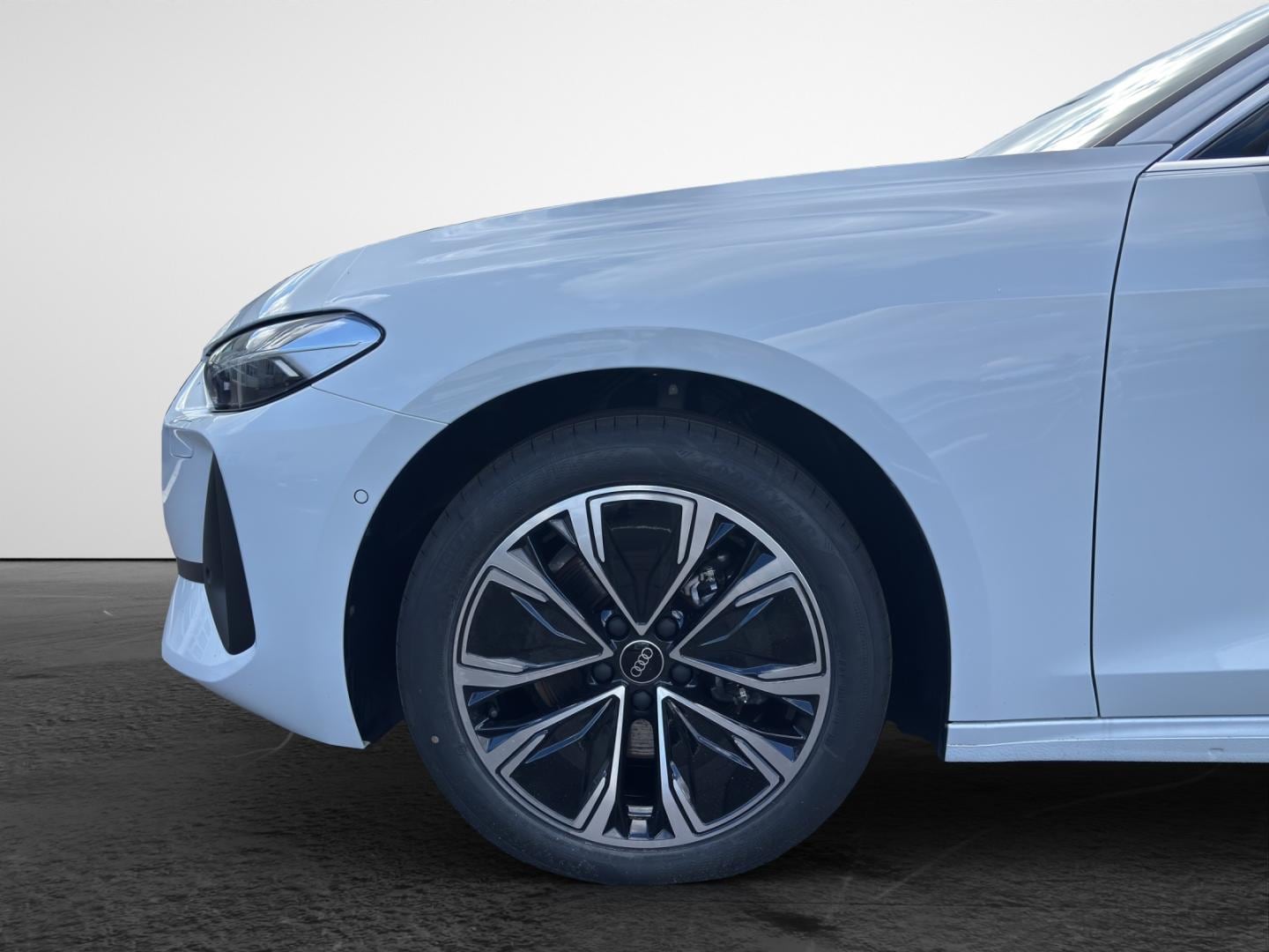 Bild über Audi A5 Avant TFSI S tronic - für weitere Informationen kontaktieren Sie den Audi Partner