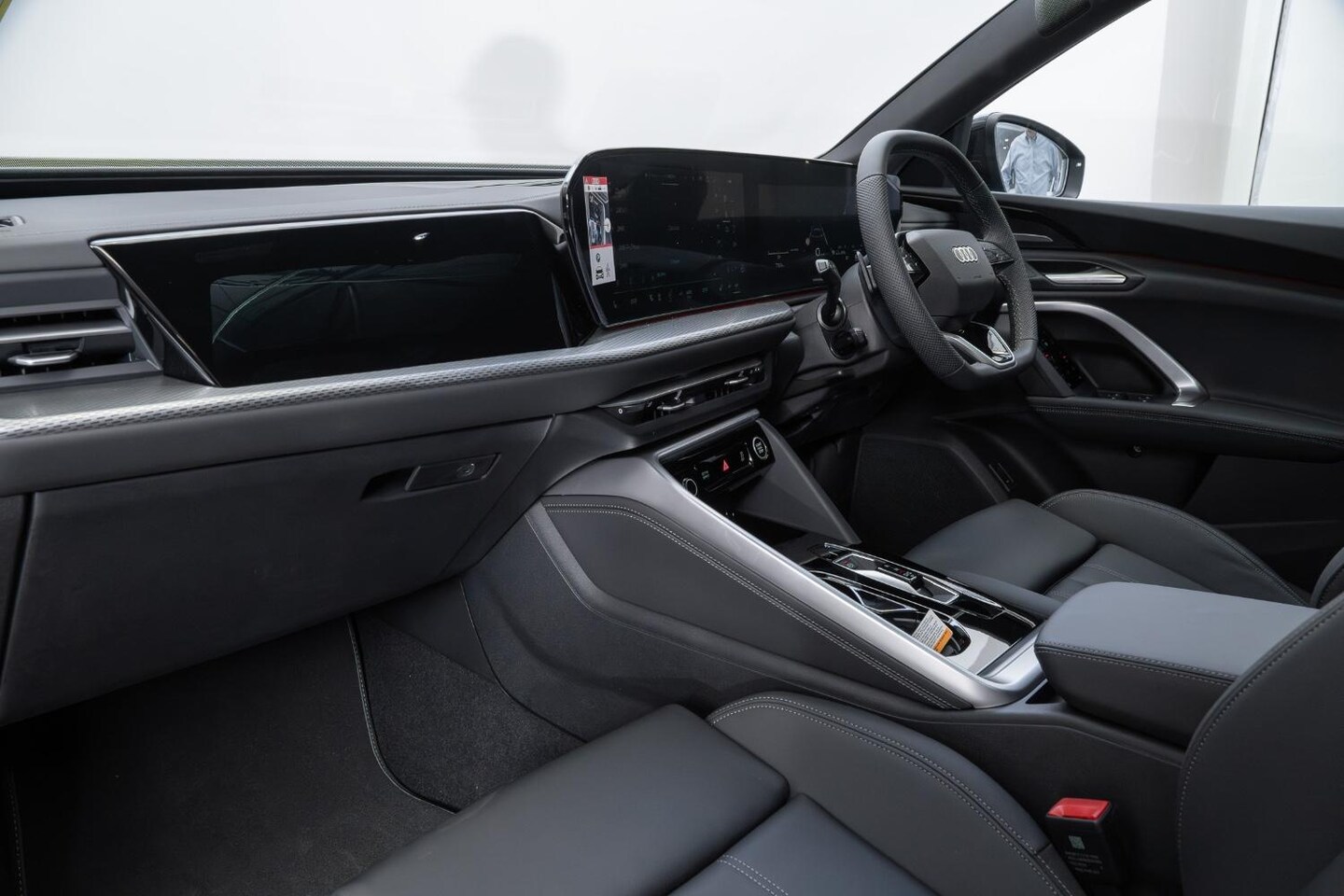 Image about Audi Q5 SUV TDI quattro 150 kW sport