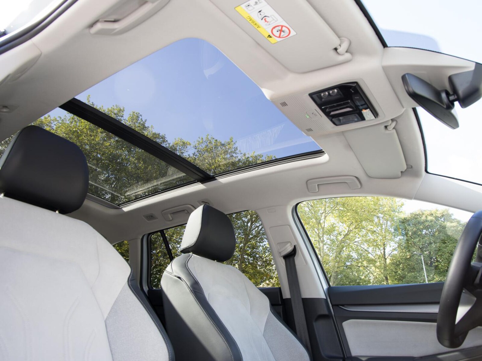 Volkswagen Golf Variant – Bild 12