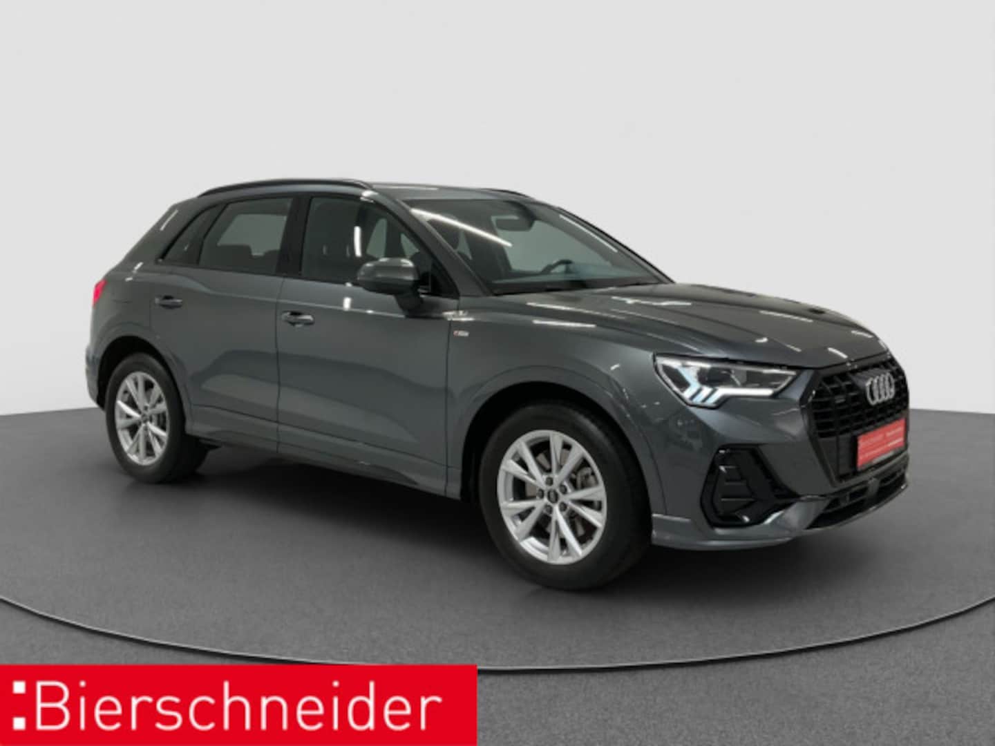 Bild über Audi Q3 S line 40 TFSI quattro S tronic - für weitere Informationen kontaktieren Sie den Audi Partner
