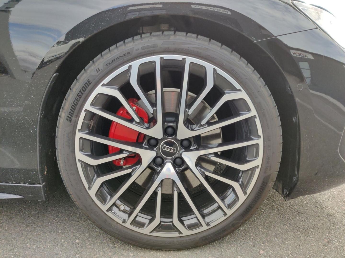 Bild über Audi A6 Avant TDI quattro 220 kW S tronic - für weitere Informationen kontaktieren Sie den Audi Partner