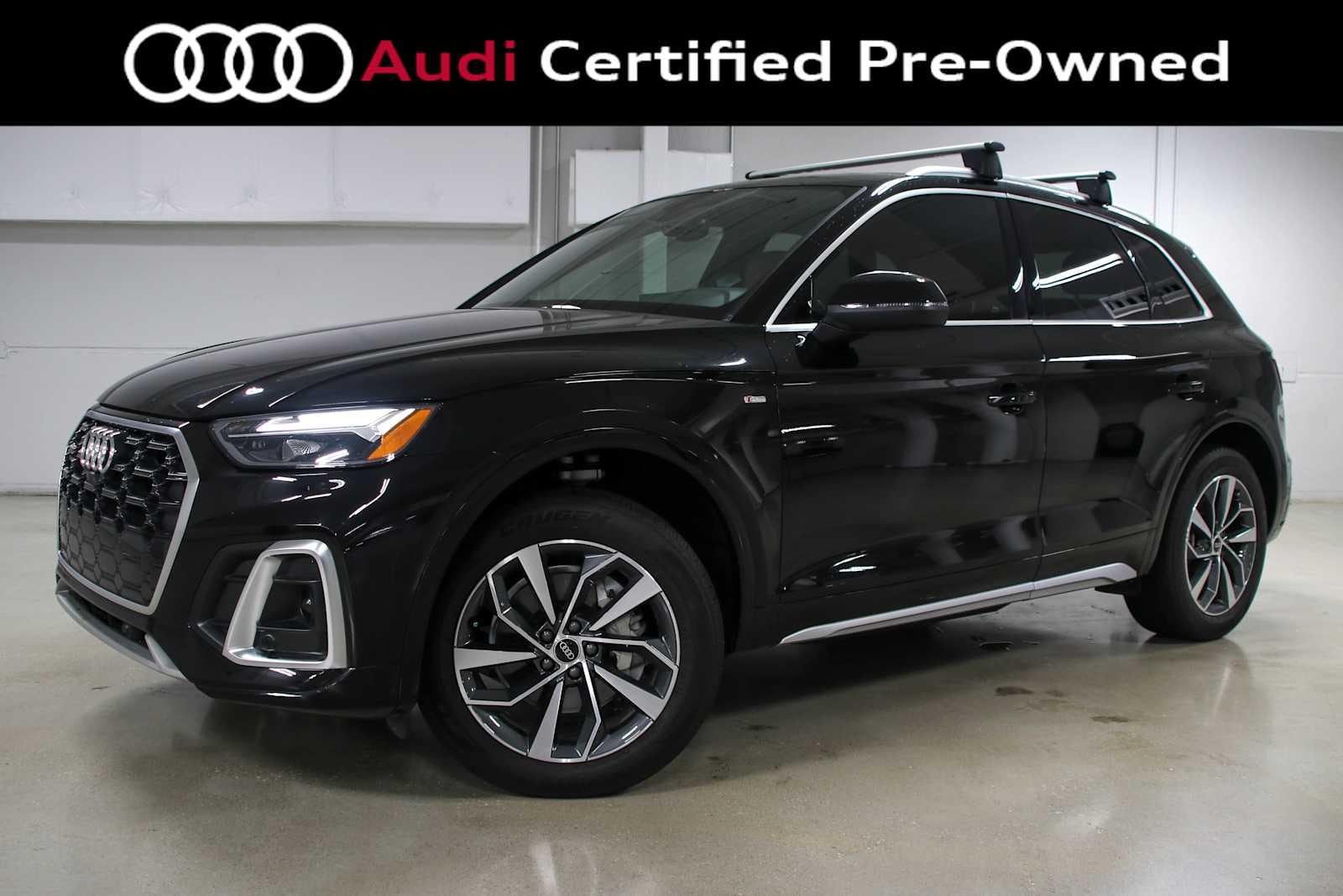 2023 Audi Q5 45 Premium Plus's photo