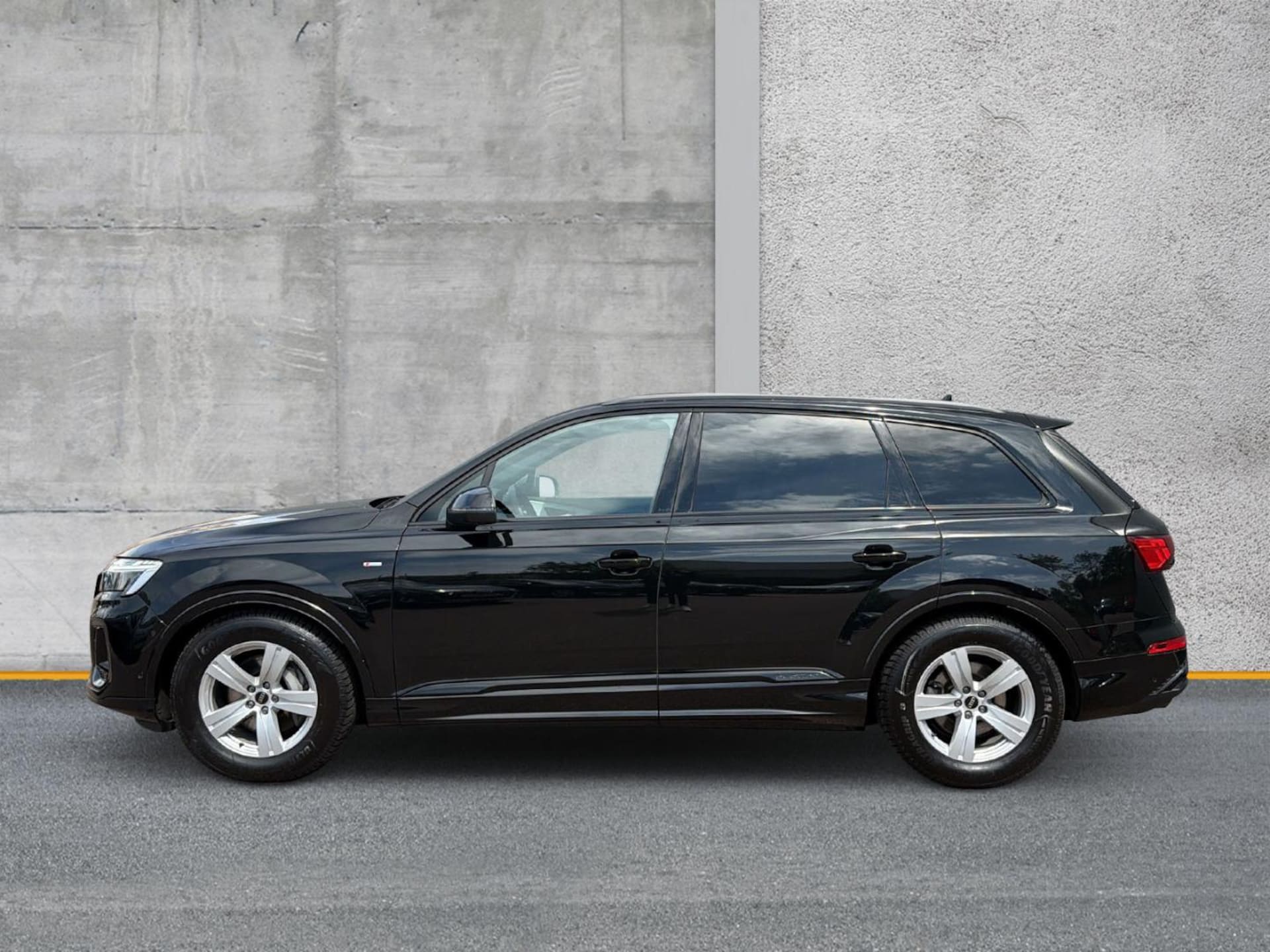 Audi Q7 SUV S line