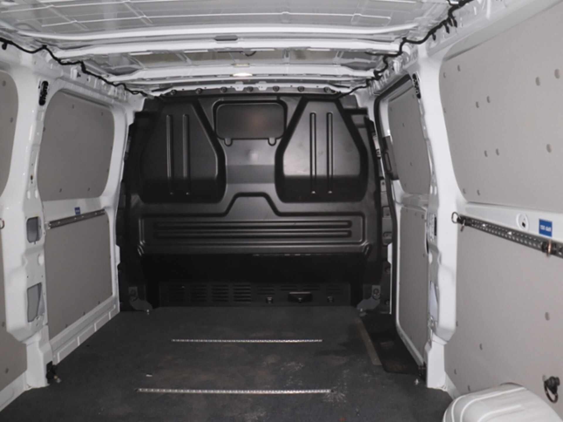 Volkswagen Transporter Kasten langer Radstand