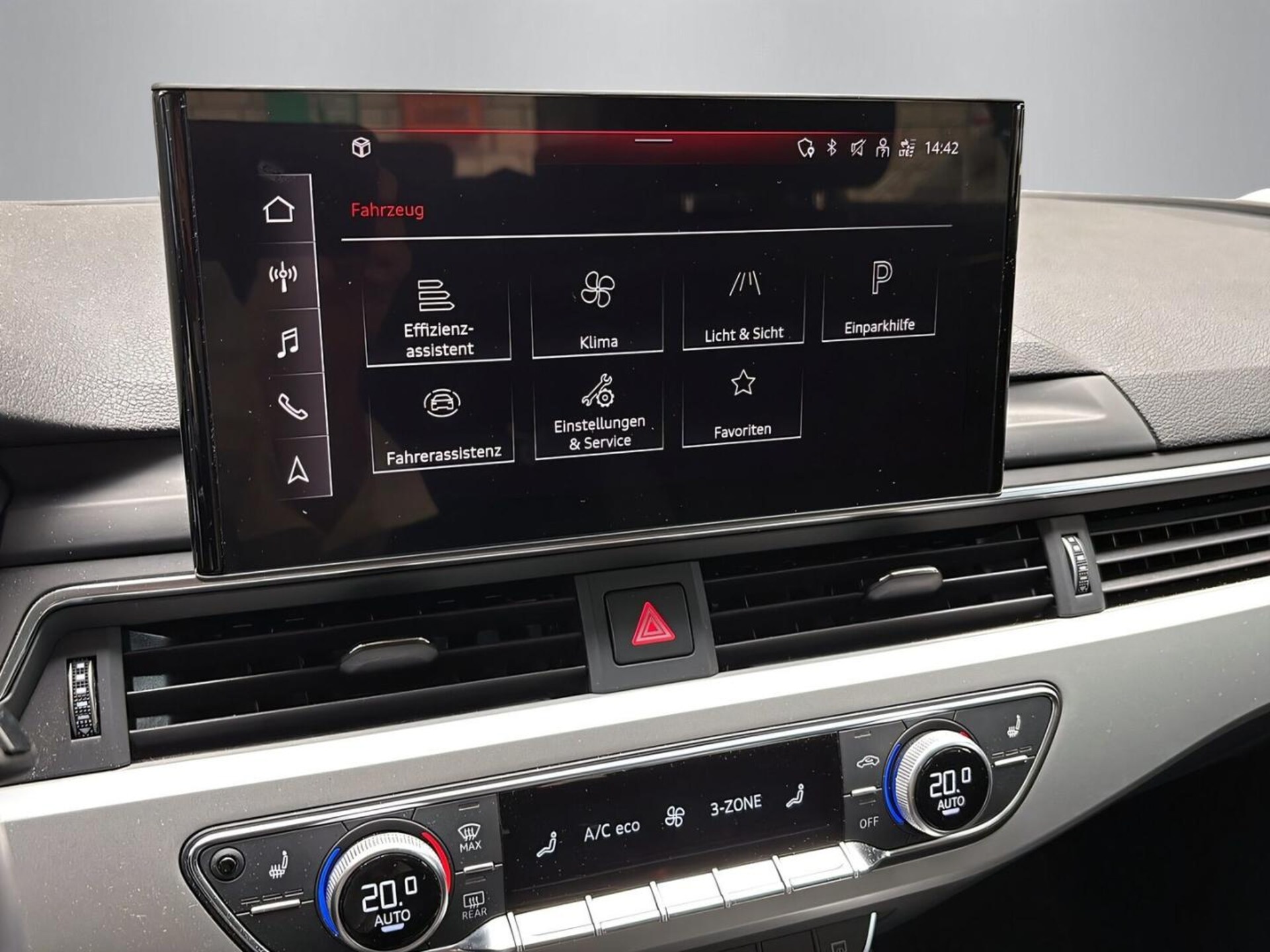 Audi A4 Avant S line