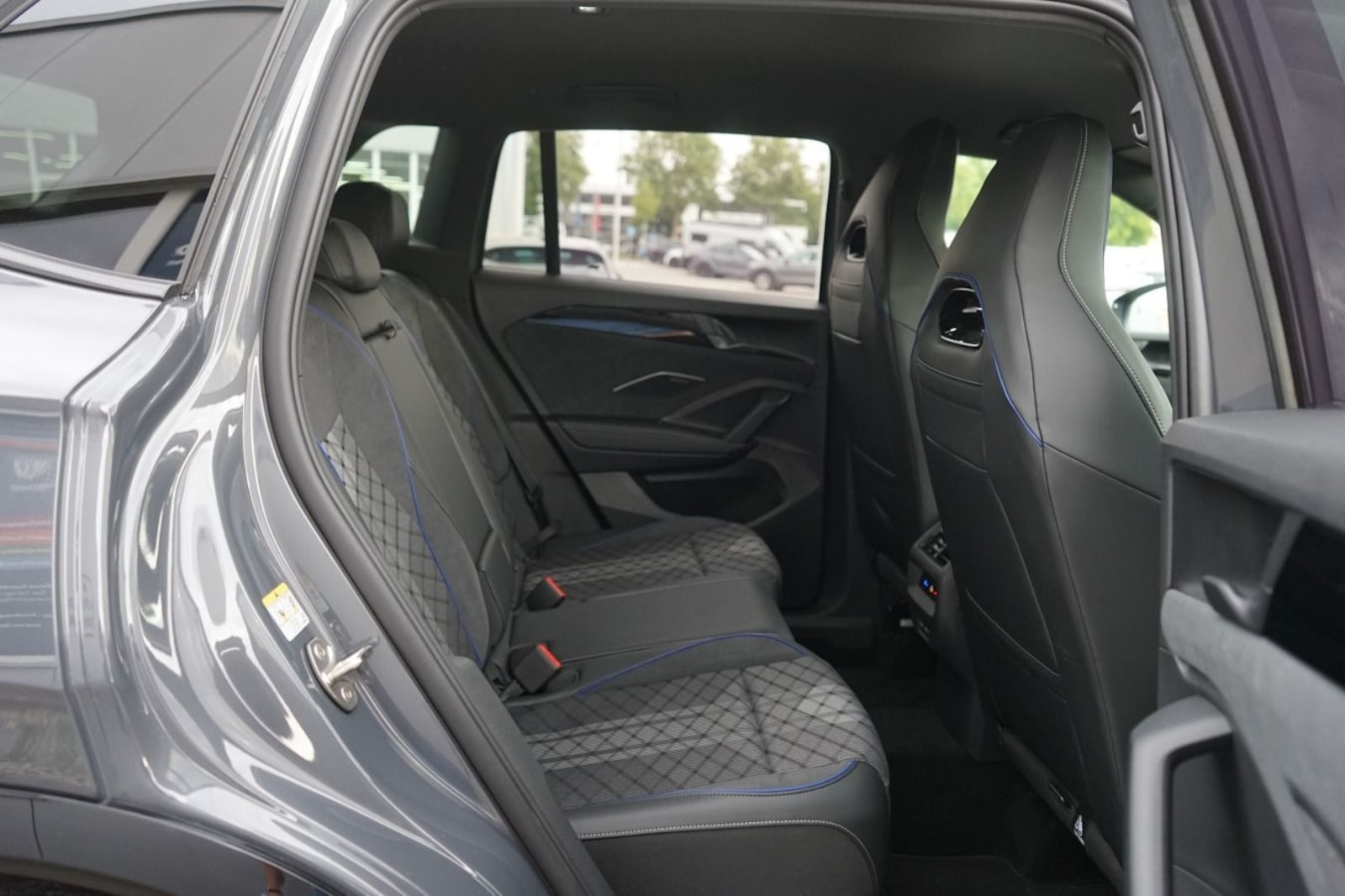 Volkswagen Tiguan – Bild 7