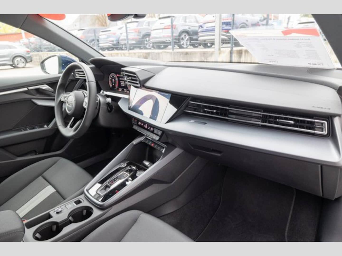 Bild über Audi A3 Sportback advanced 30 TFSI S tronic - für weitere Informationen kontaktieren Sie den Audi Partner