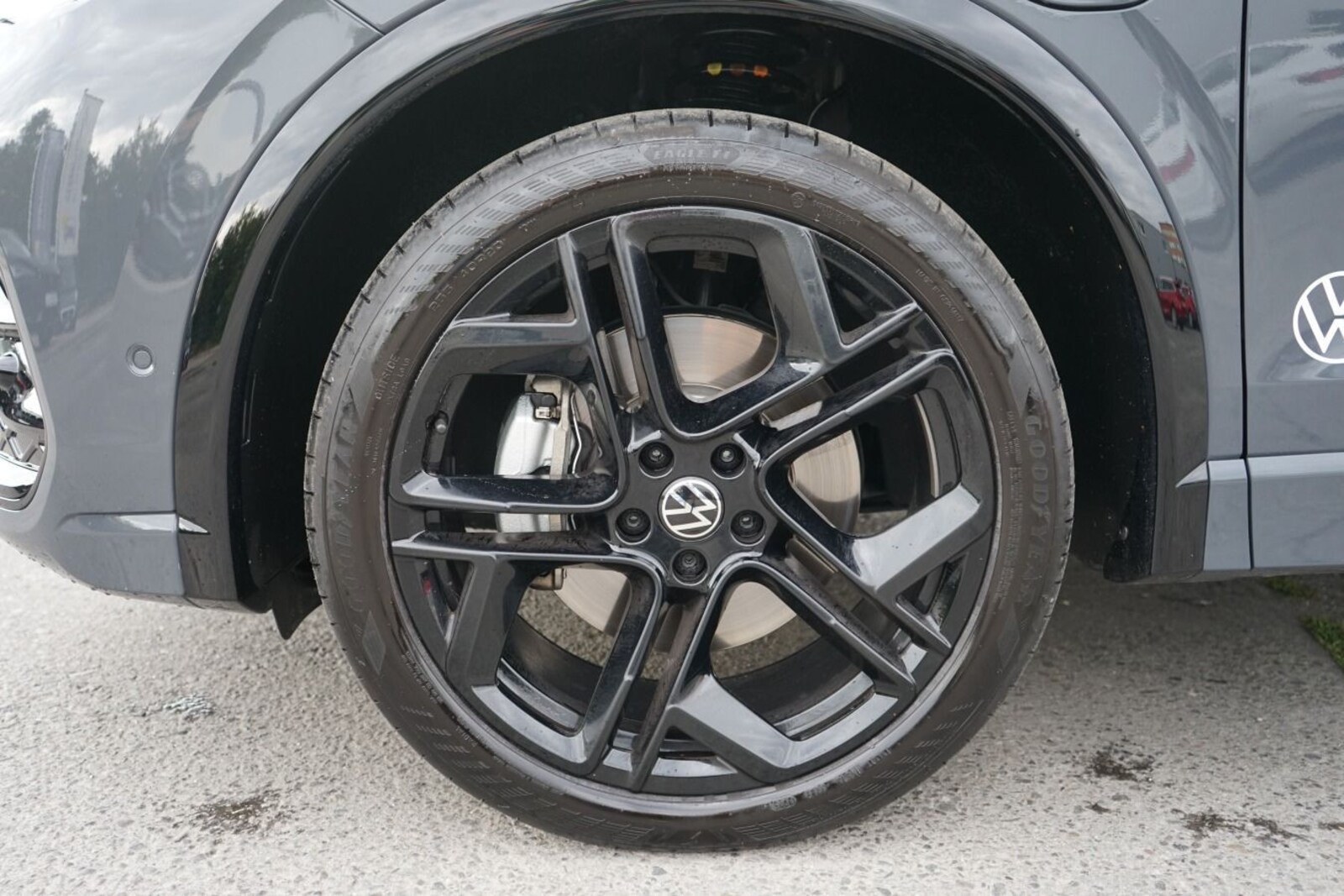Volkswagen Tiguan – Bild 8
