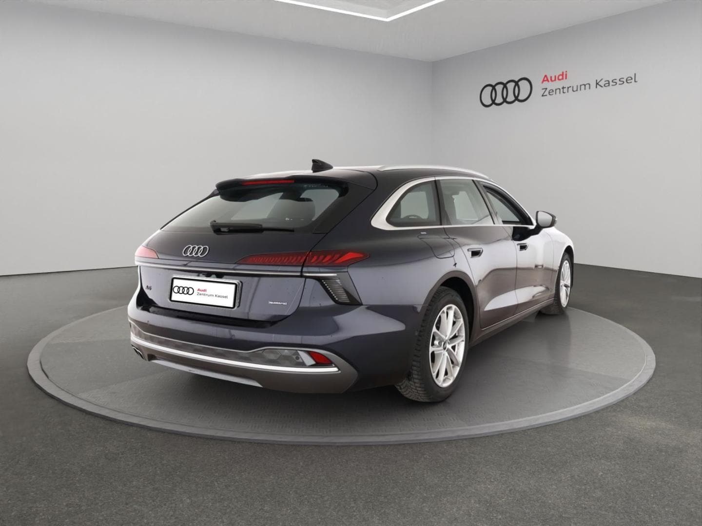 Bild über Audi A6 Avant TDI quattro 150 kW S tronic - für weitere Informationen kontaktieren Sie den Audi Partner
