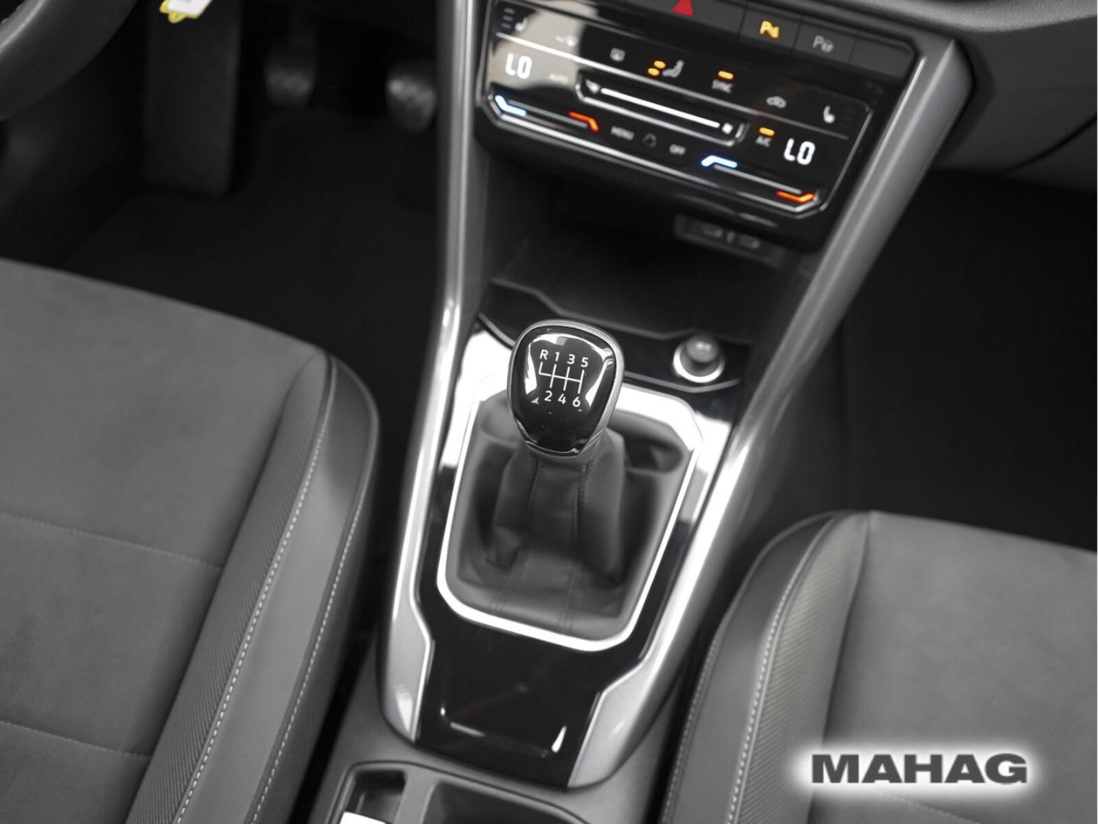 Volkswagen T-Roc – Bild 18