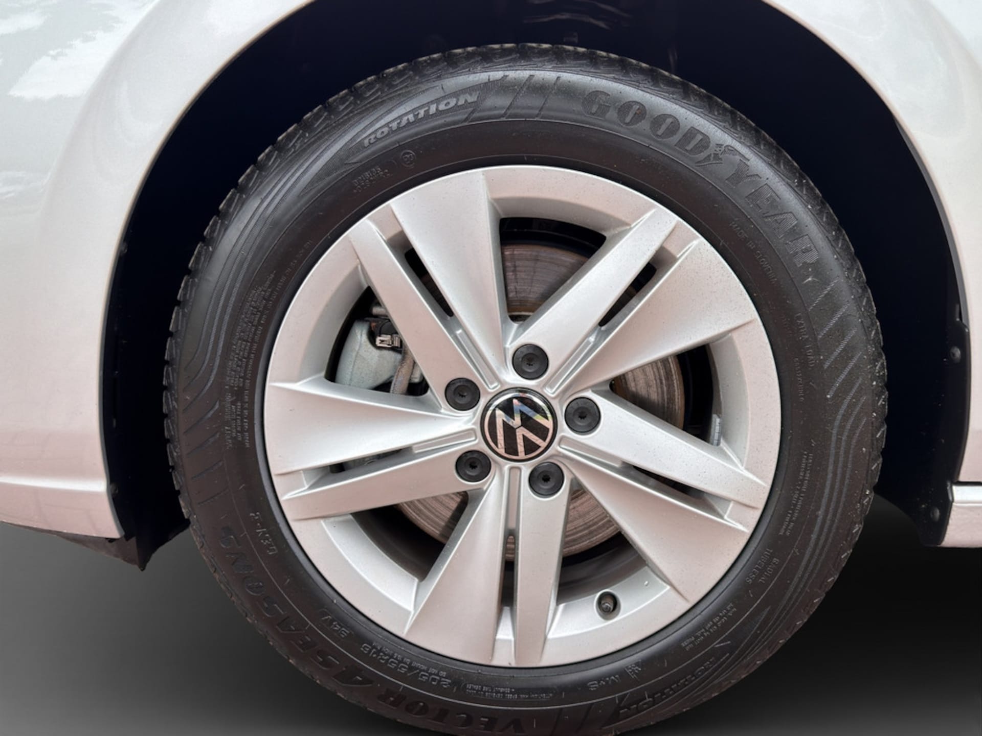 Volkswagen Golf Variant Life