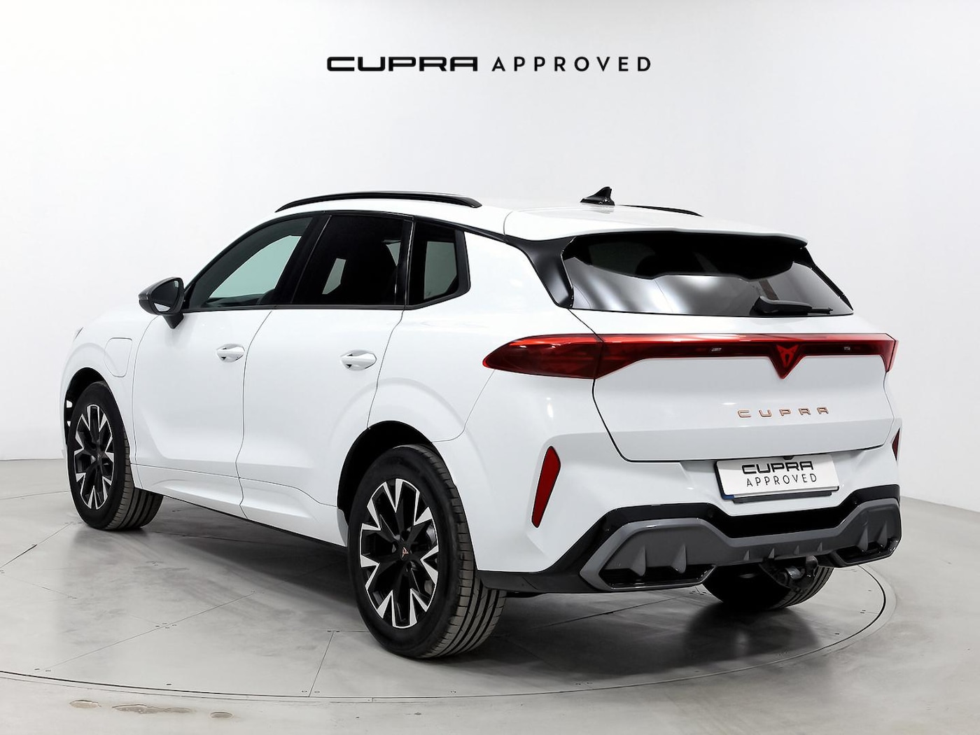 CUPRA Terramar 1.5 TSI e-Hybrid DSG 150 kW (204 CV) — photo 3
