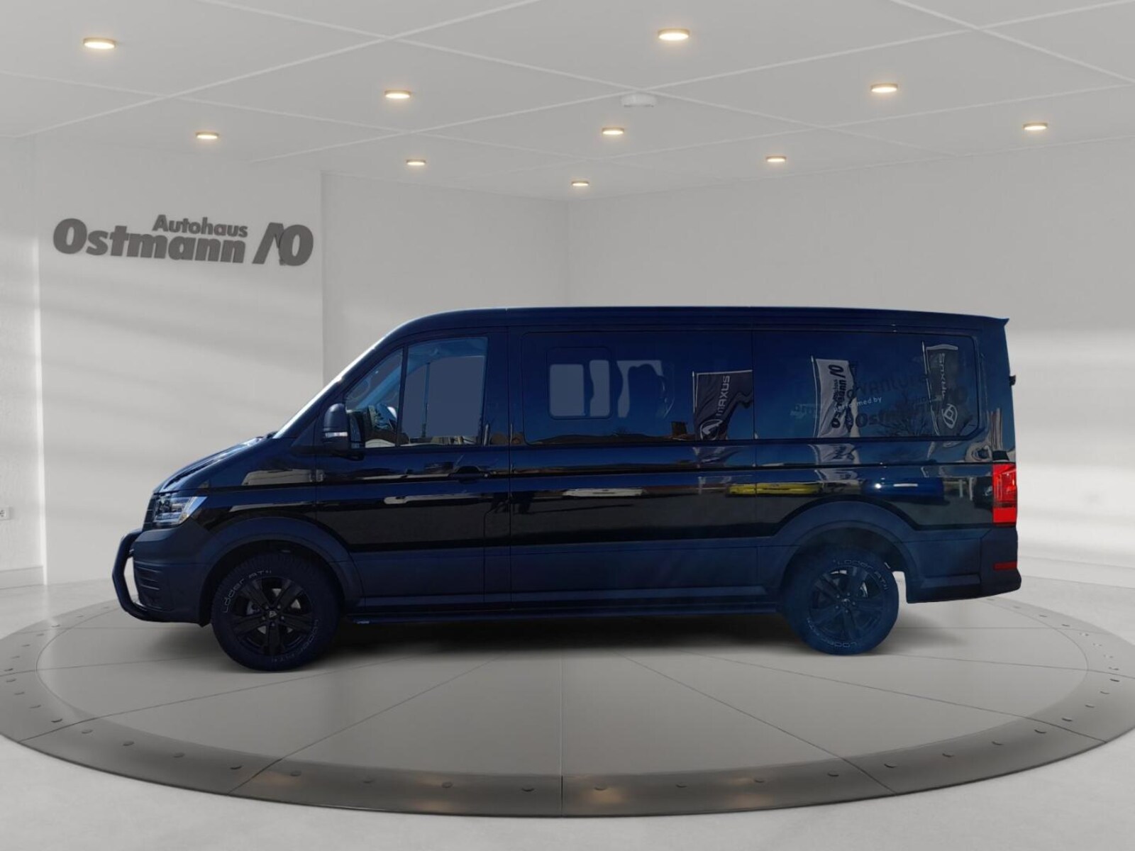Volkswagen Crafter Kasten mittlerer Radstand – Bild 2