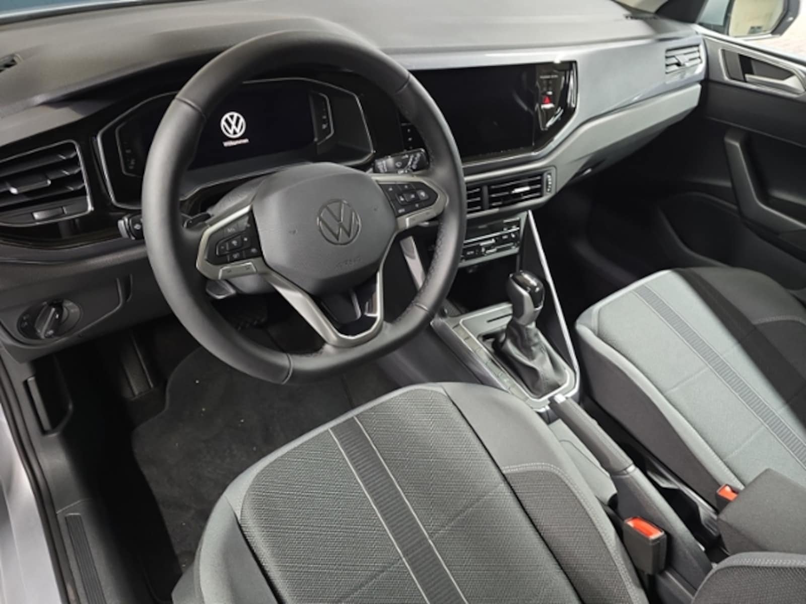 Volkswagen Polo – Bild 7
