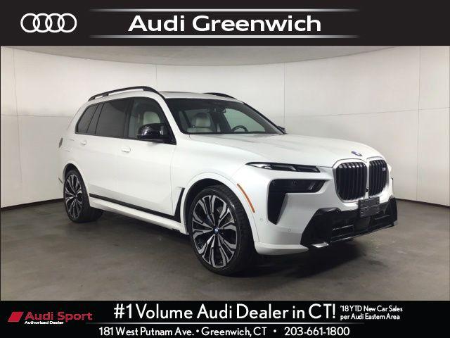 2024 BMW X7 M60i's photo