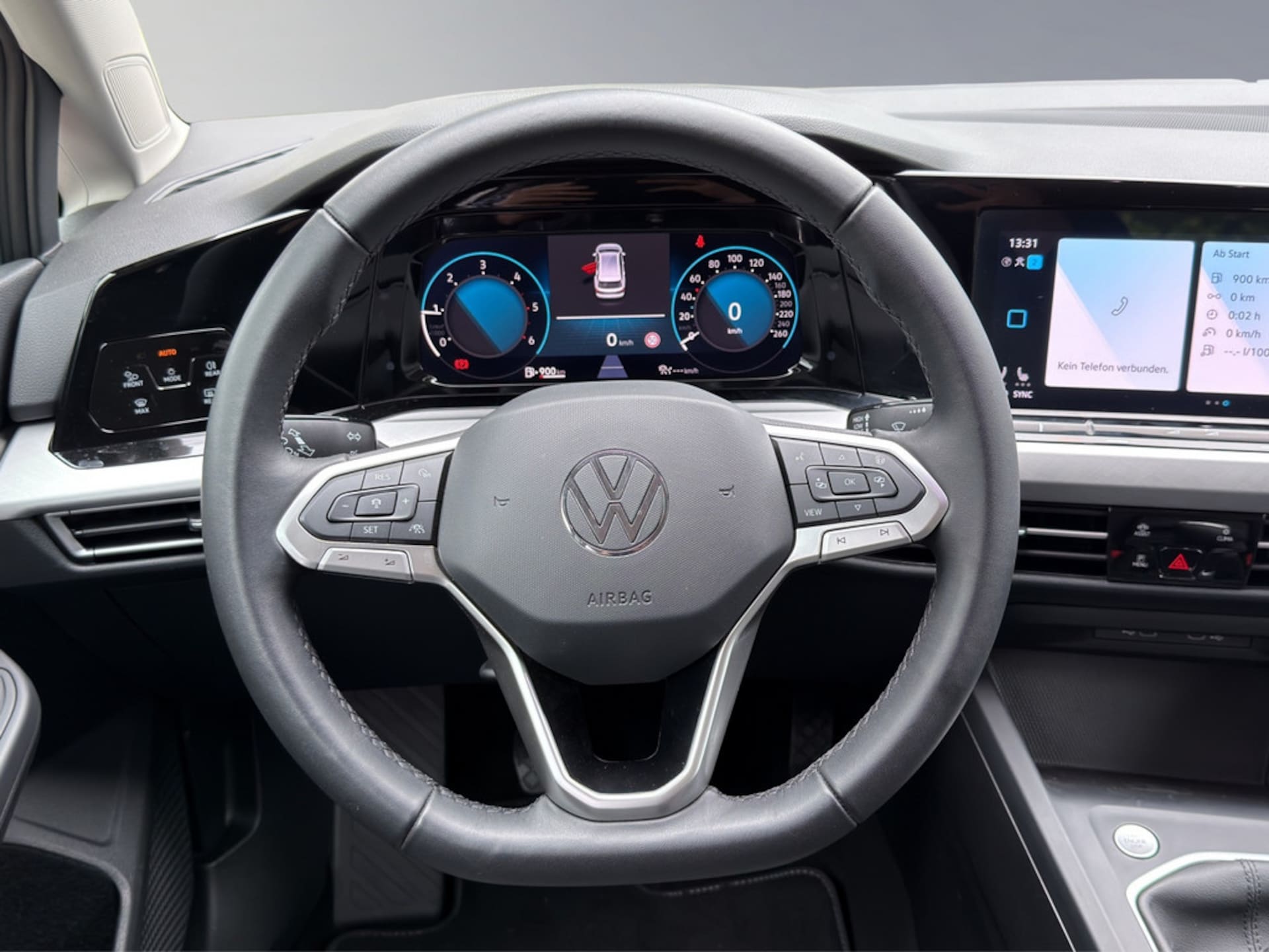Volkswagen Golf Variant Life